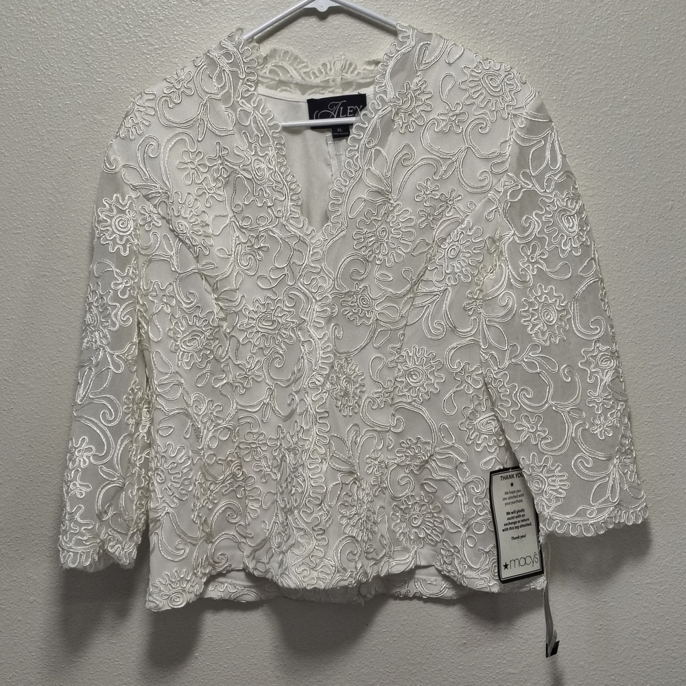 Alex Evenings White Floral Lace Blouse